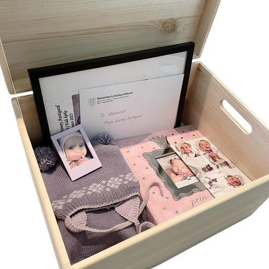 Personlig minnekiste for baby